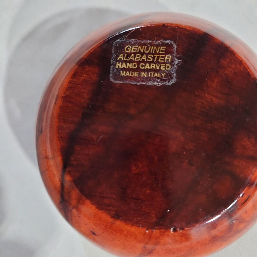 Genuine Red Alabaster Hand Carved Round Dresser Trinket Box, Made in Italy - Picture 3 of 6
